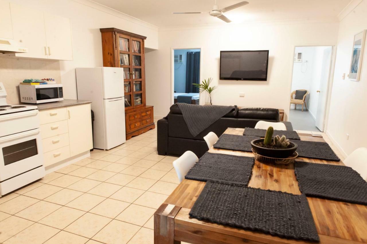 Motel Nomad Cairns Exteriör bild