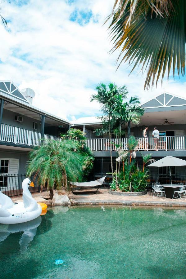 Motel Nomad Cairns Exteriör bild