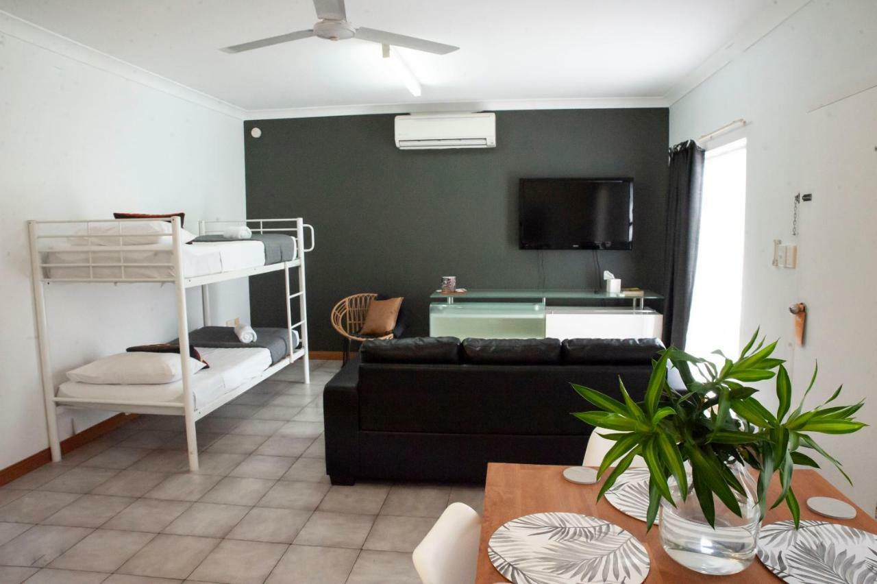 Motel Nomad Cairns Exteriör bild